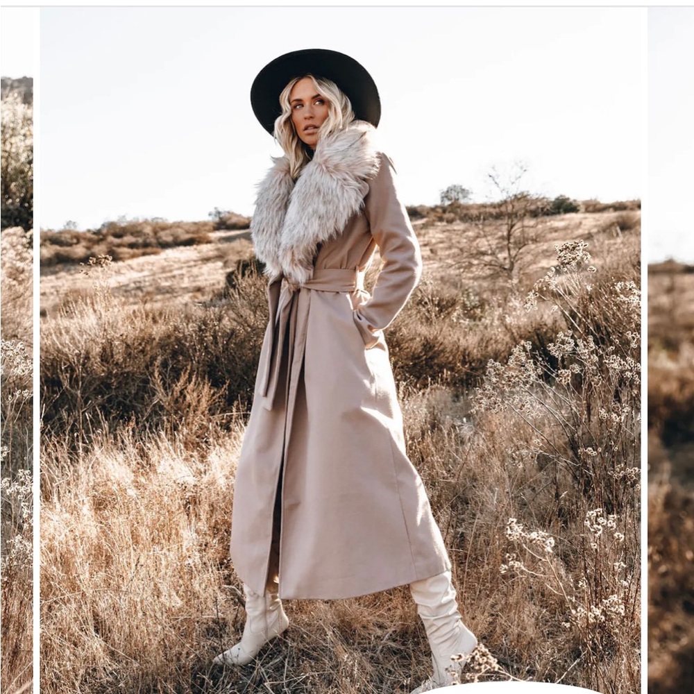 Vici Frederica Pocketed Faux Fur Coat